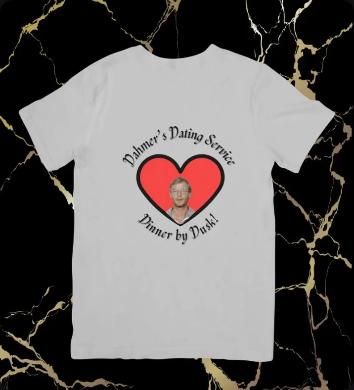 Product page: T-shirt, gallery, new site, phone view. The same photo in the shared rounded frame.